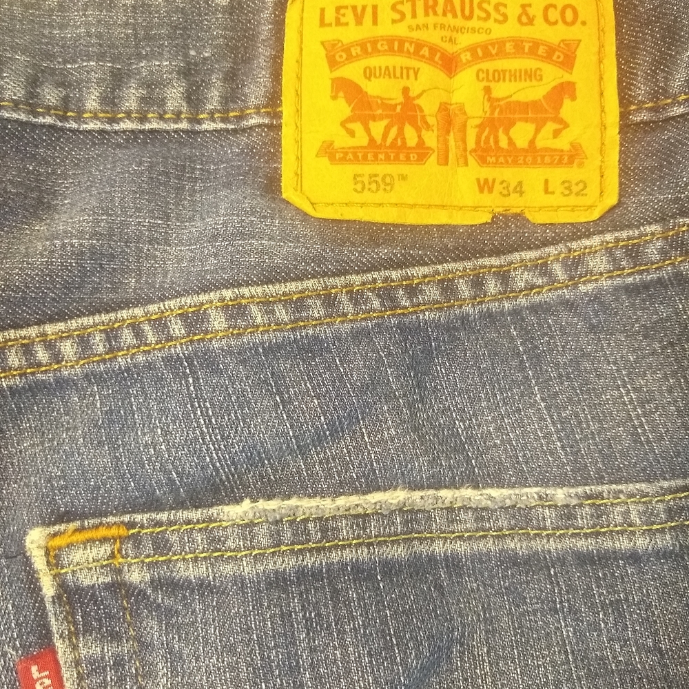Levi jeans